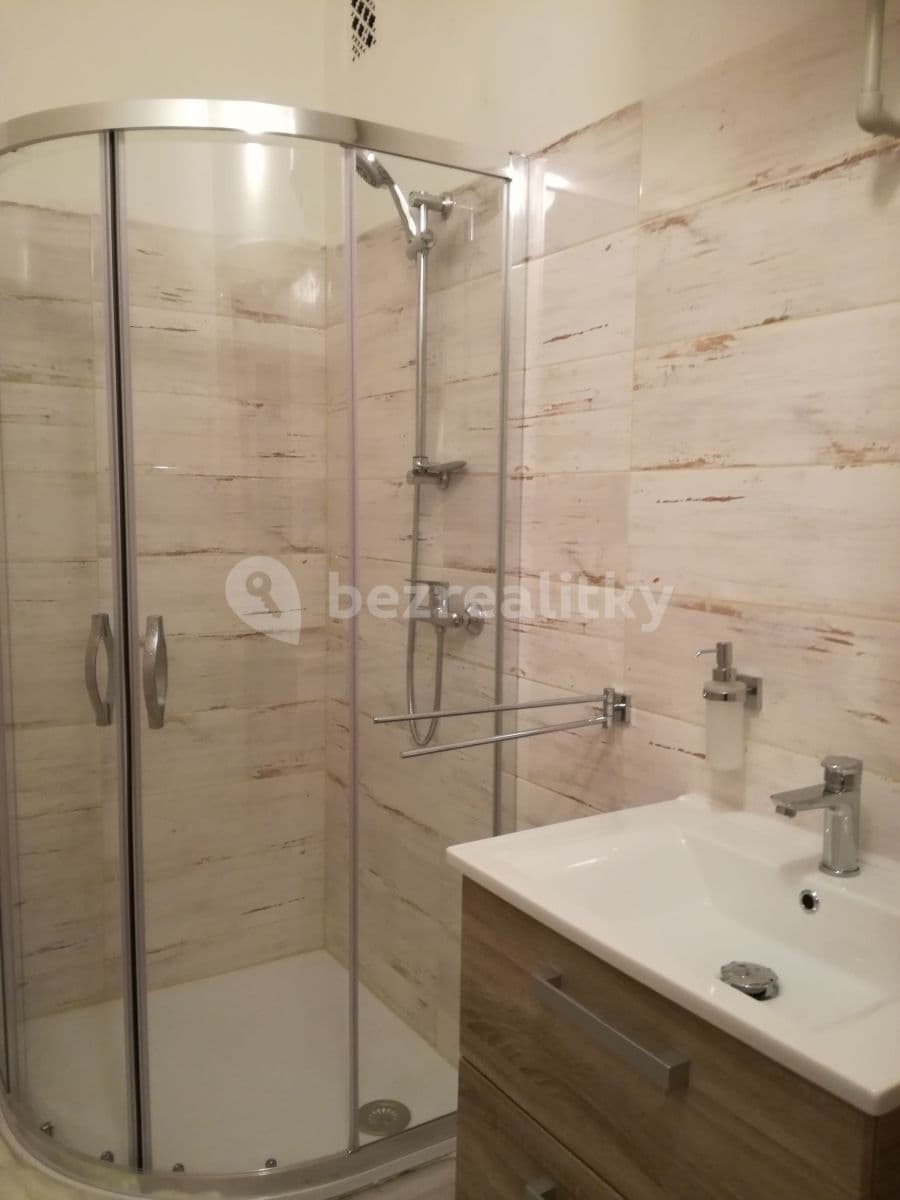 Pronájem bytu 2+1 70 m², Žerotínova, Praha, Praha Pronájem bytu 2+1 70 m², Žerotínova, Praha, Praha