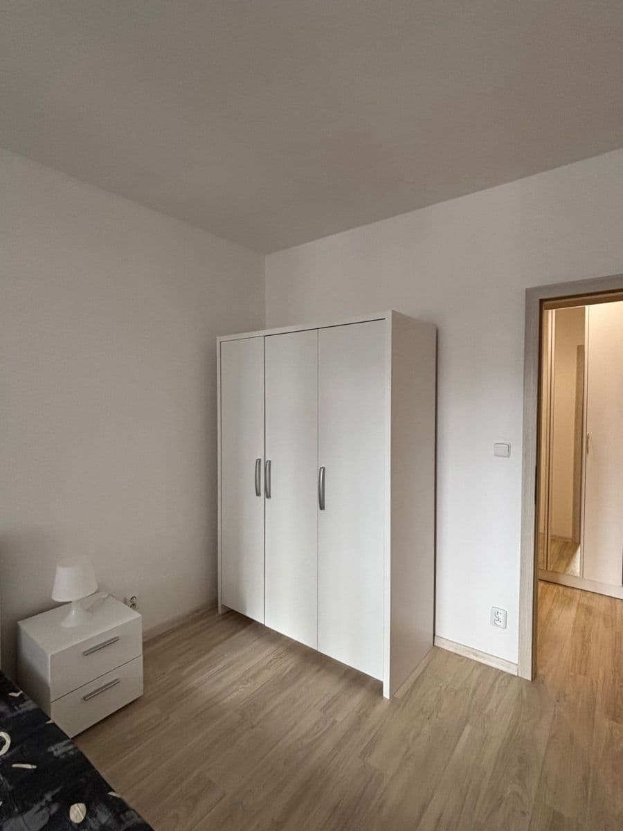 Pronájem bytu 2+kk 48 m², Brichtova, Praha, Praha Pronájem bytu 2+kk 48 m², Brichtova, Praha, Praha