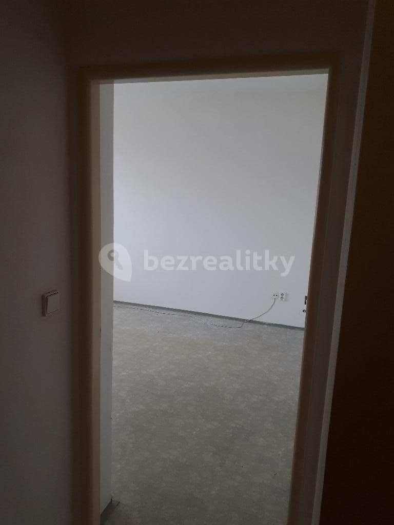 Pronájem bytu 1+1 36 m², Družstevní, Chlumec nad Cidlinou, Královéhradecký kraj Pronájem bytu 1+1 36 m², Družstevní, Chlumec nad Cidlinou, Královéhradecký kraj