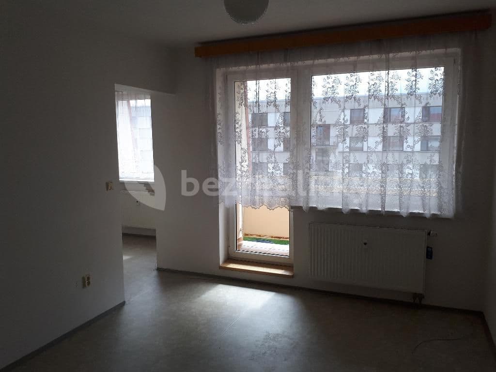 Pronájem bytu 1+1 36 m², Družstevní, Chlumec nad Cidlinou, Královéhradecký kraj Pronájem bytu 1+1 36 m², Družstevní, Chlumec nad Cidlinou, Královéhradecký kraj