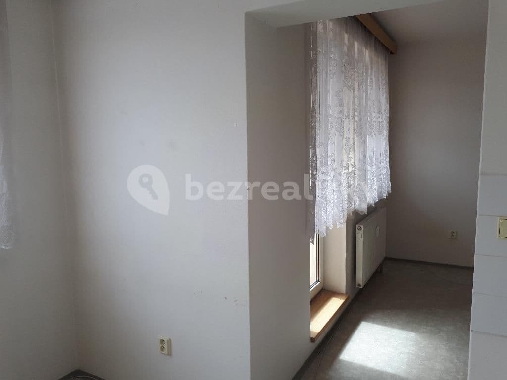 Pronájem bytu 1+1 36 m², Družstevní, Chlumec nad Cidlinou, Královéhradecký kraj Pronájem bytu 1+1 36 m², Družstevní, Chlumec nad Cidlinou, Královéhradecký kraj