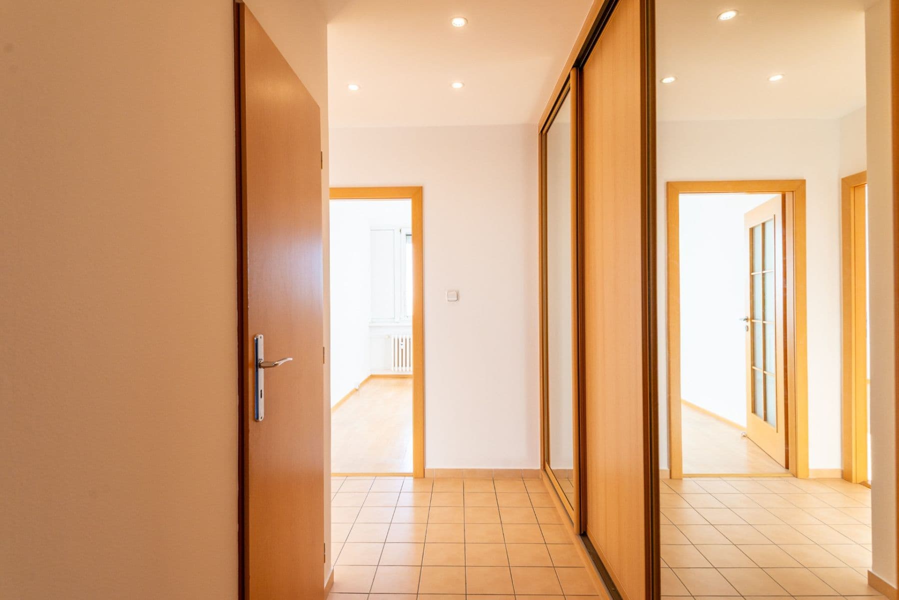 Pronájem bytu 2+kk 43 m², Lessnerova, Praha, Praha Pronájem bytu 2+kk 43 m², Lessnerova, Praha, Praha