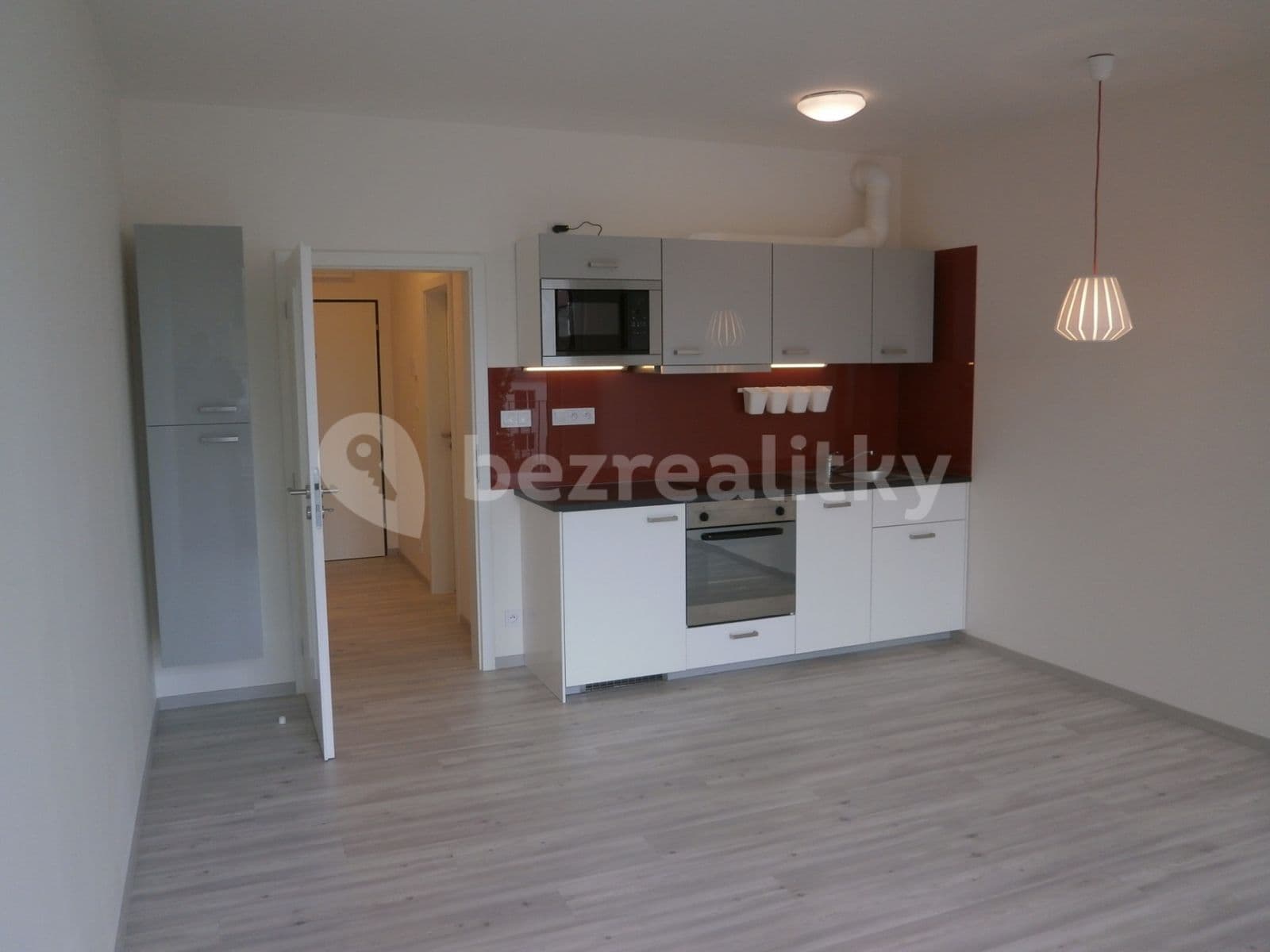 Pronájem bytu 1+kk 41 m², U Červeného mlýna, Brno, Jihomoravský kraj Pronájem bytu 1+kk 41 m², U Červeného mlýna, Brno, Jihomoravský kraj