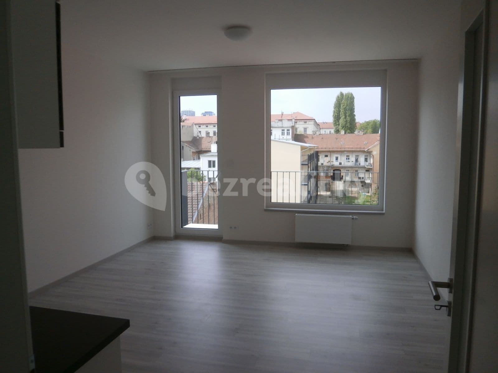 Pronájem bytu 1+kk 41 m², U Červeného mlýna, Brno, Jihomoravský kraj Pronájem bytu 1+kk 41 m², U Červeného mlýna, Brno, Jihomoravský kraj