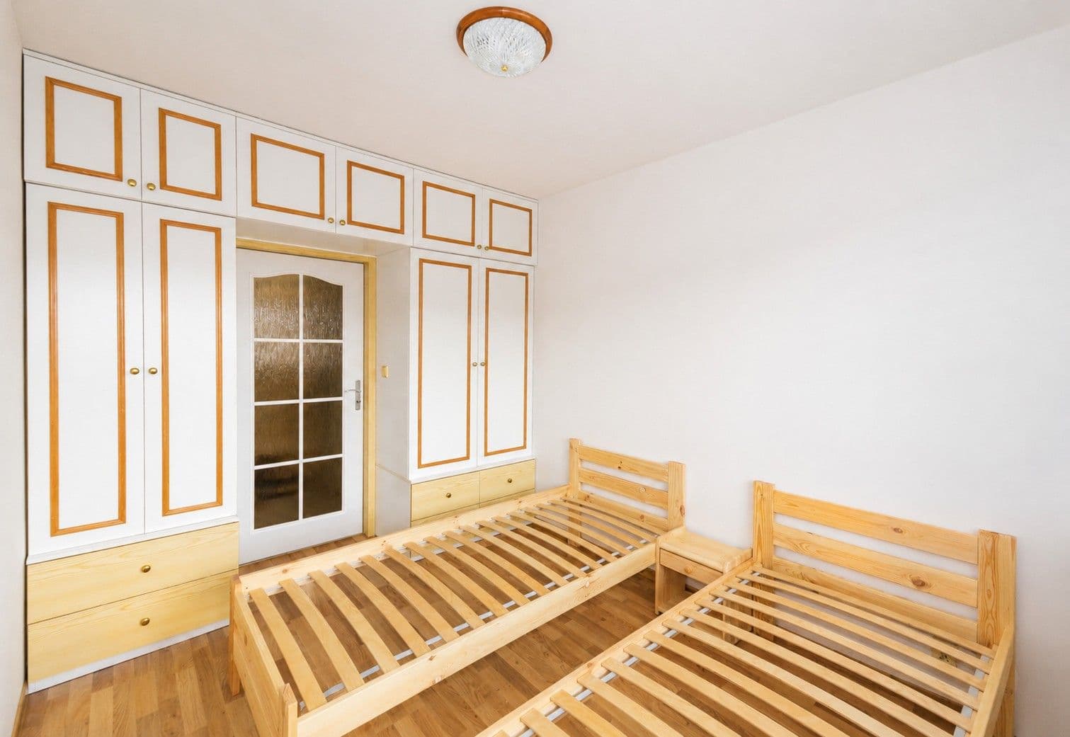 Pronájem bytu 2+kk 40 m², Molákova, Praha, Praha Pronájem bytu 2+kk 40 m², Molákova, Praha, Praha