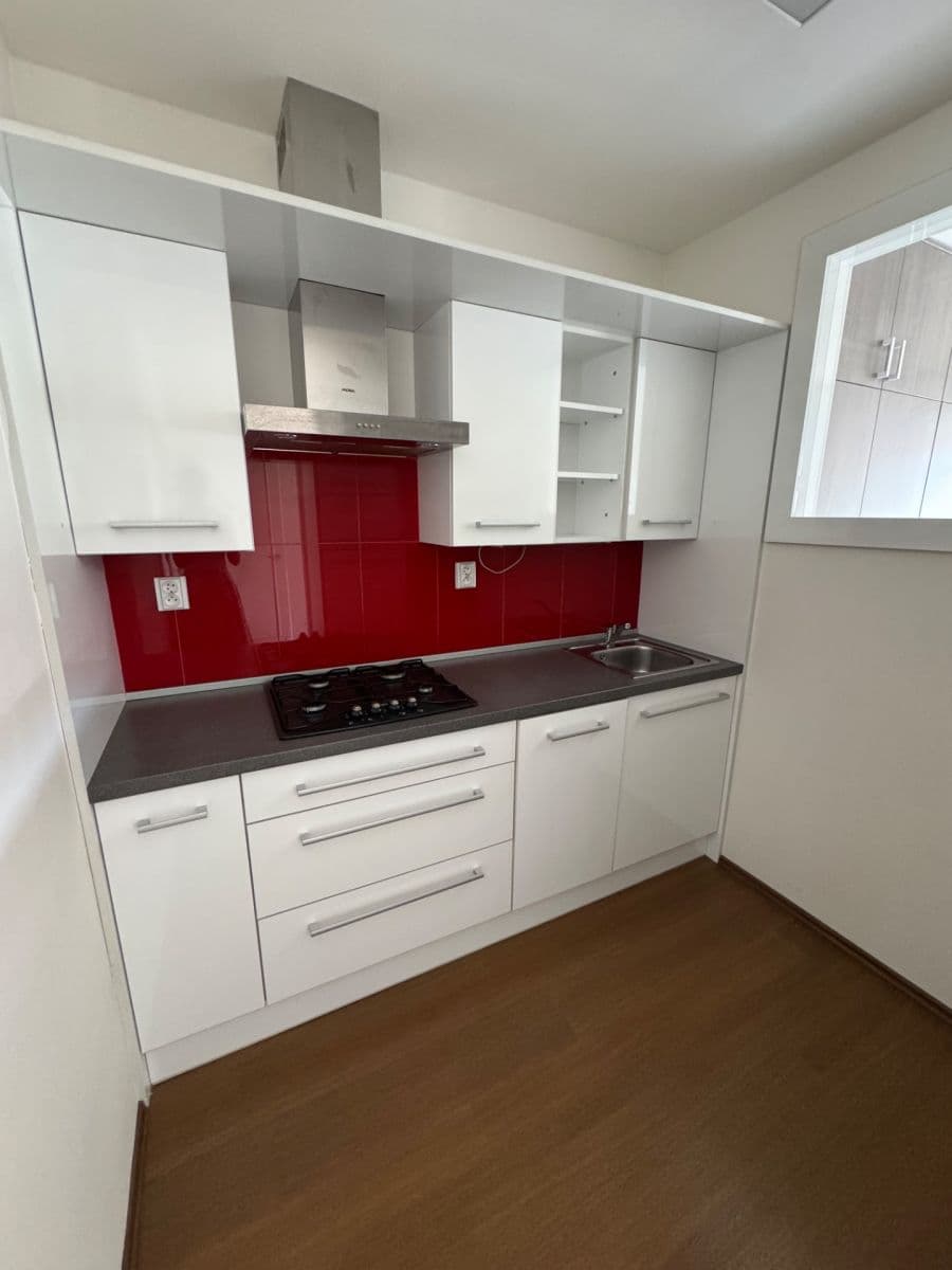 Pronájem bytu 1+kk 39 m², Anenská, Brno, Jihomoravský kraj Pronájem bytu 1+kk 39 m², Anenská, Brno, Jihomoravský kraj