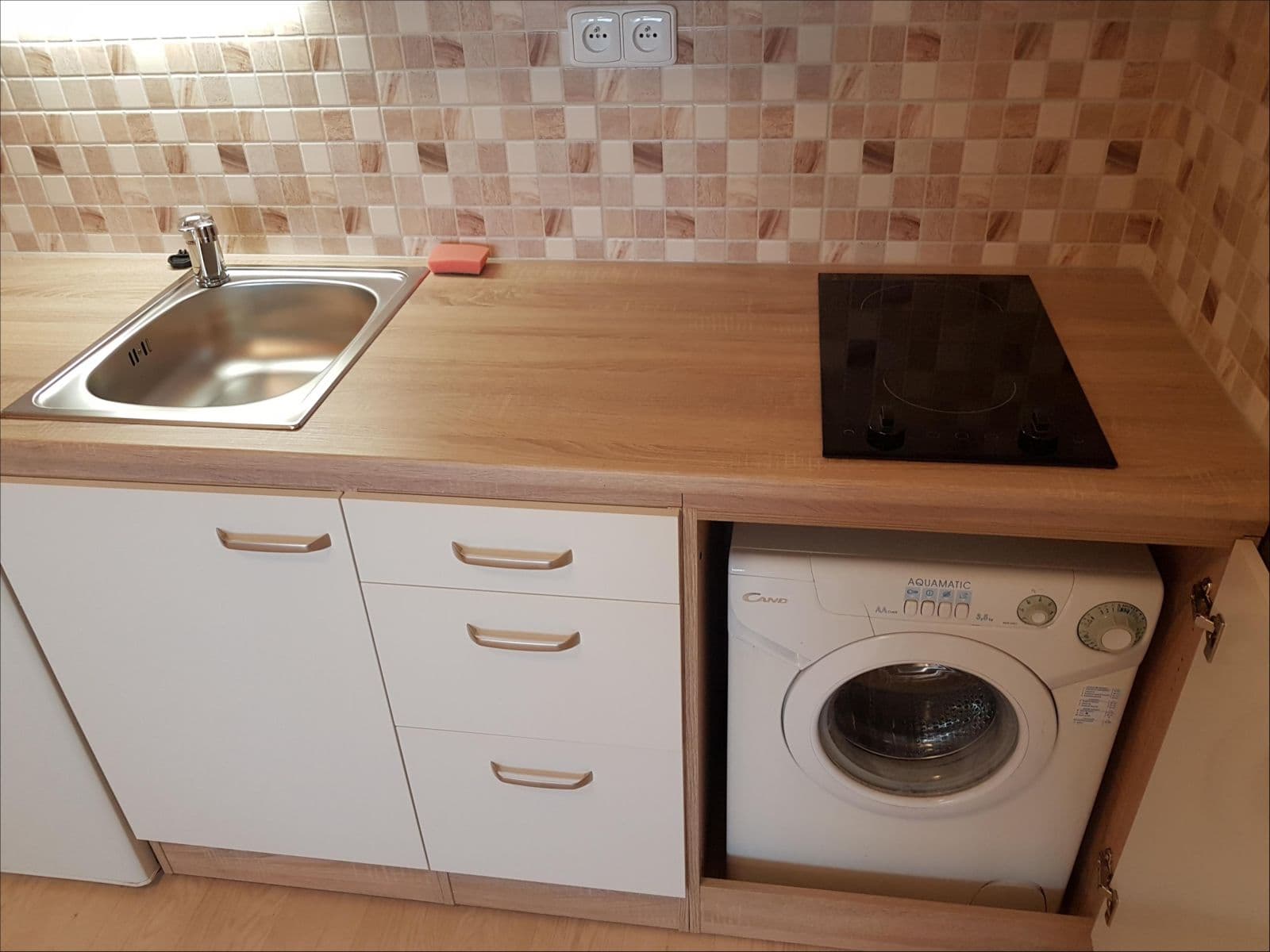 Pronájem bytu 1+kk 27 m², Voroněžská, Brno, Jihomoravský kraj Pronájem bytu 1+kk 27 m², Voroněžská, Brno, Jihomoravský kraj