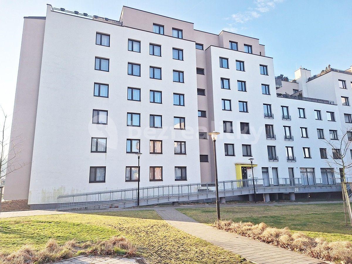 Pronájem bytu 1+kk 34 m², Soukalova, Praha, Praha