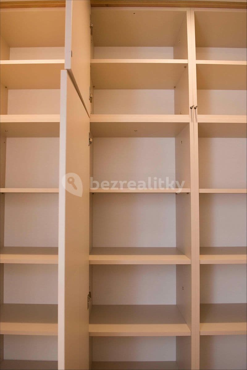 Pronájem bytu 1+1 26 m², Kanadská, Olomouc, Olomoucký kraj Pronájem bytu 1+1 26 m², Kanadská, Olomouc, Olomoucký kraj