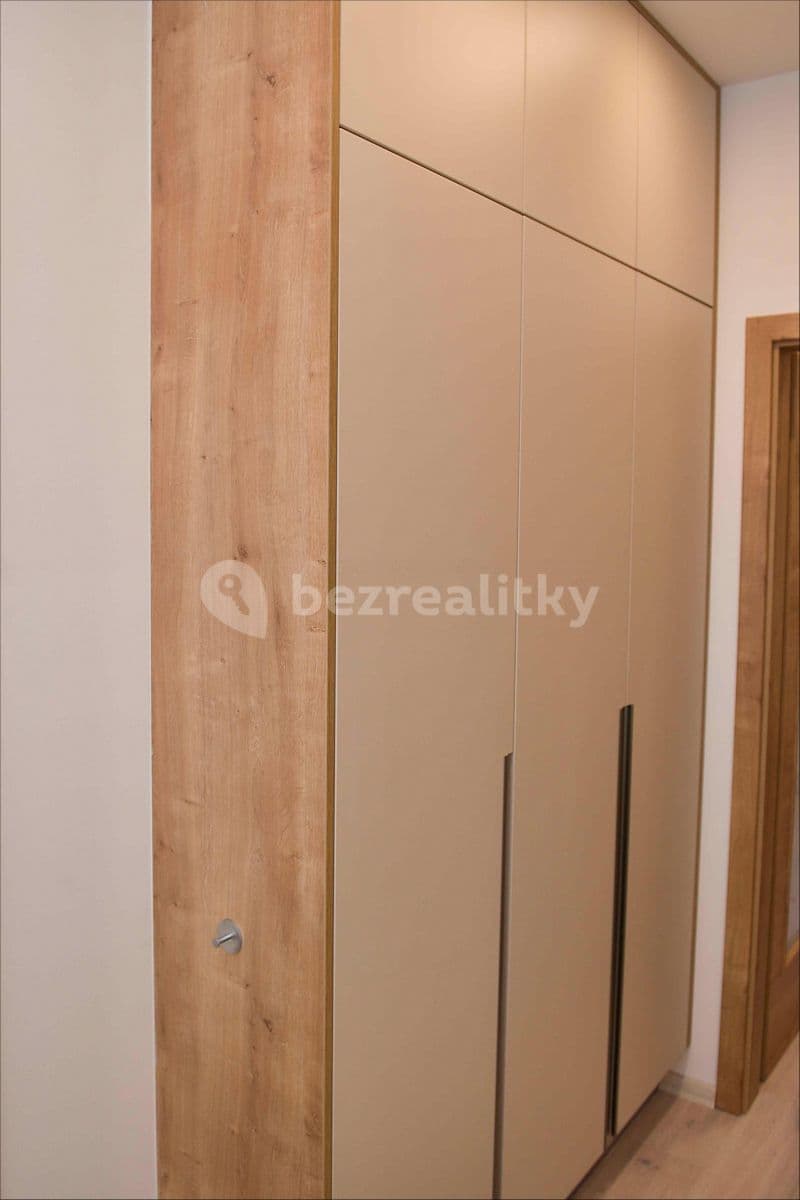 Pronájem bytu 1+1 26 m², Kanadská, Olomouc, Olomoucký kraj Pronájem bytu 1+1 26 m², Kanadská, Olomouc, Olomoucký kraj