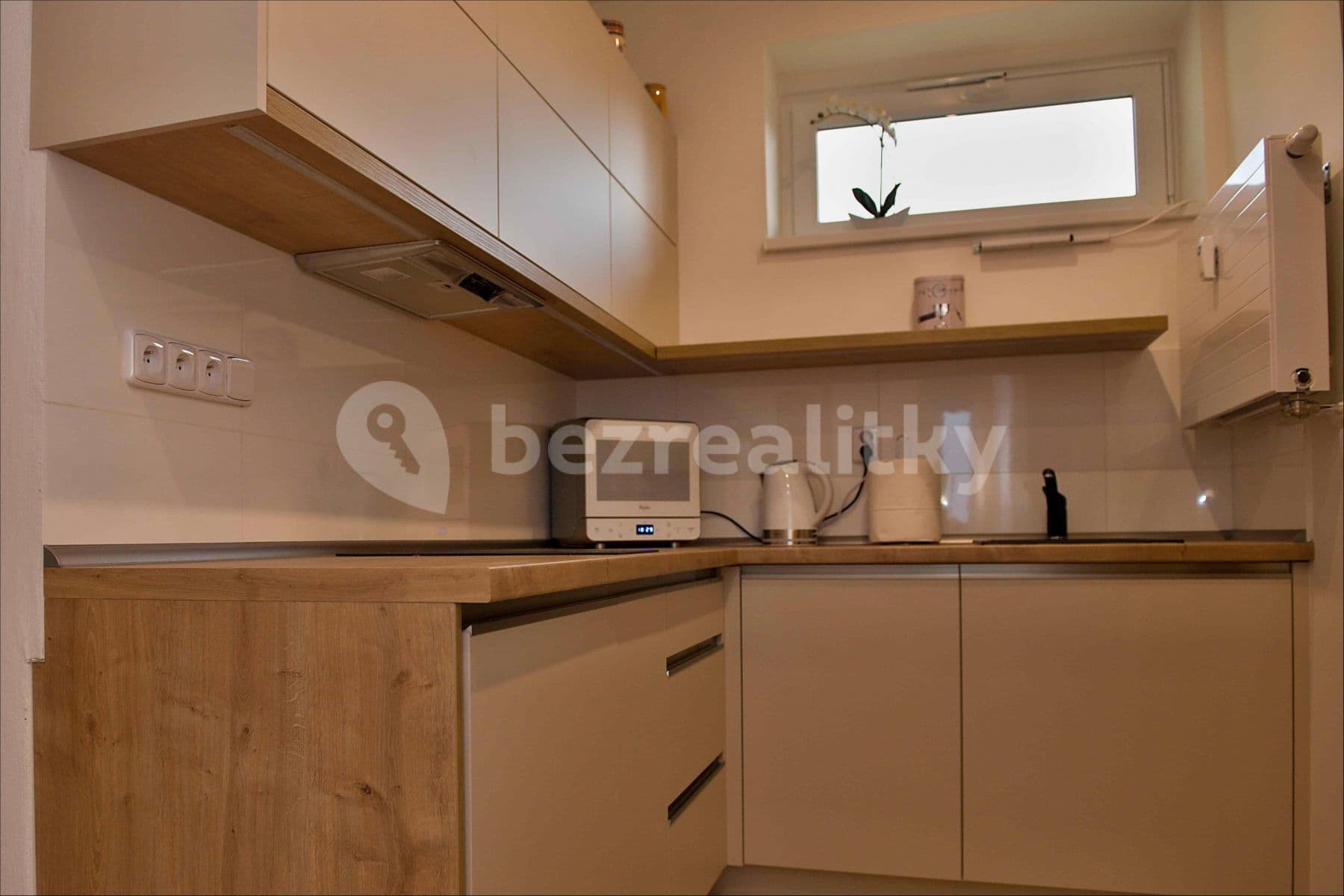 Pronájem bytu 1+1 26 m², Kanadská, Olomouc, Olomoucký kraj Pronájem bytu 1+1 26 m², Kanadská, Olomouc, Olomoucký kraj