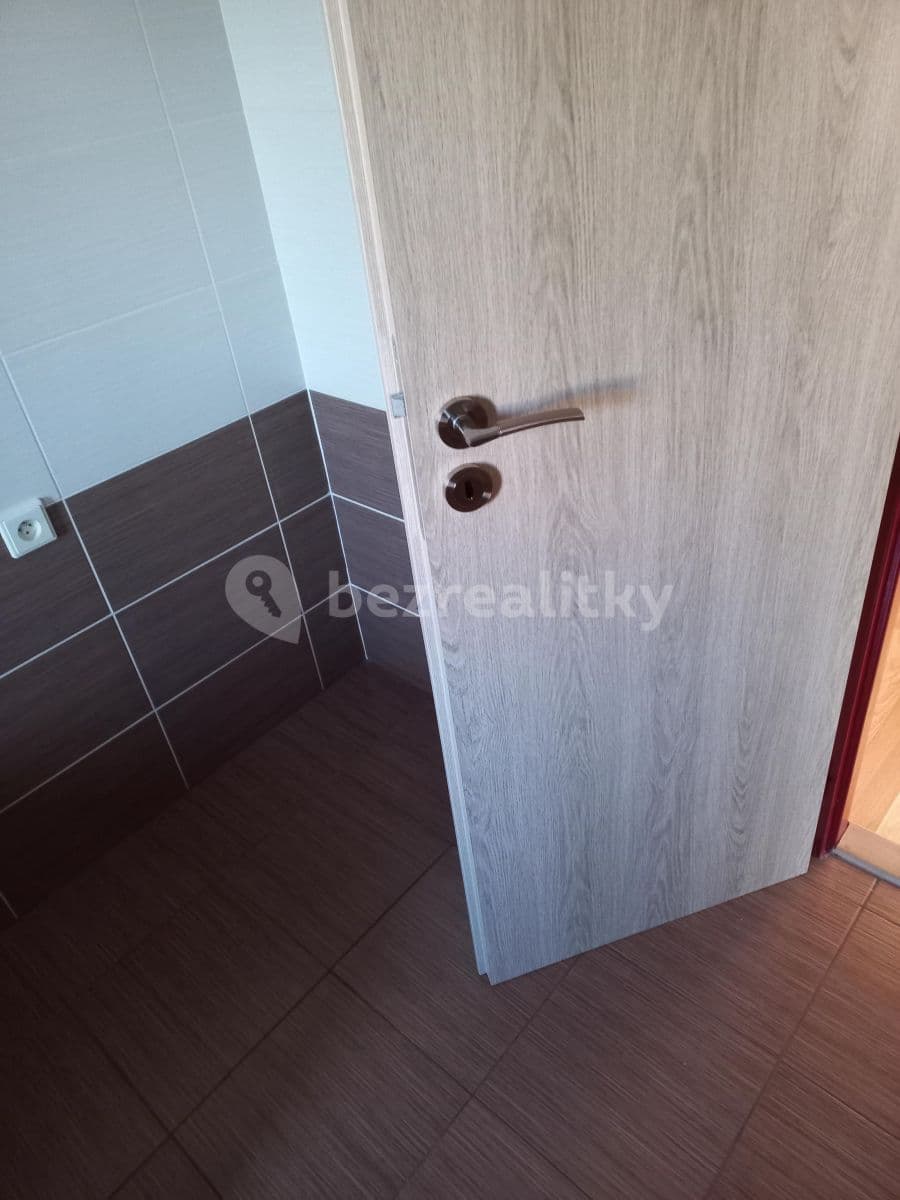 Pronájem bytu 1+1 43 m², Odboje, Děčín, Ústecký kraj Pronájem bytu 1+1 43 m², Odboje, Děčín, Ústecký kraj