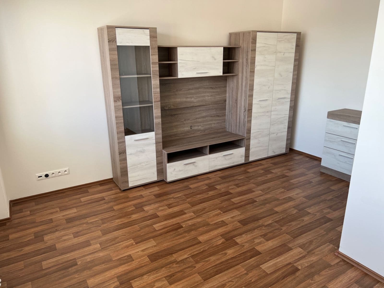 Pronájem bytu 1+kk 34 m², Tkalcovská, Brno, Jihomoravský kraj Pronájem bytu 1+kk 34 m², Tkalcovská, Brno, Jihomoravský kraj