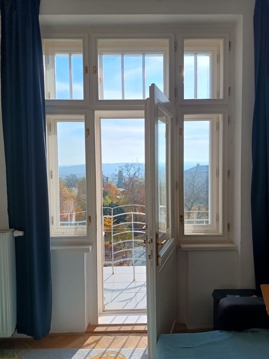 Pronájem bytu 3+1 120 m², U Havlíčkových sadů, Praha, Praha Pronájem bytu 3+1 120 m², U Havlíčkových sadů, Praha, Praha