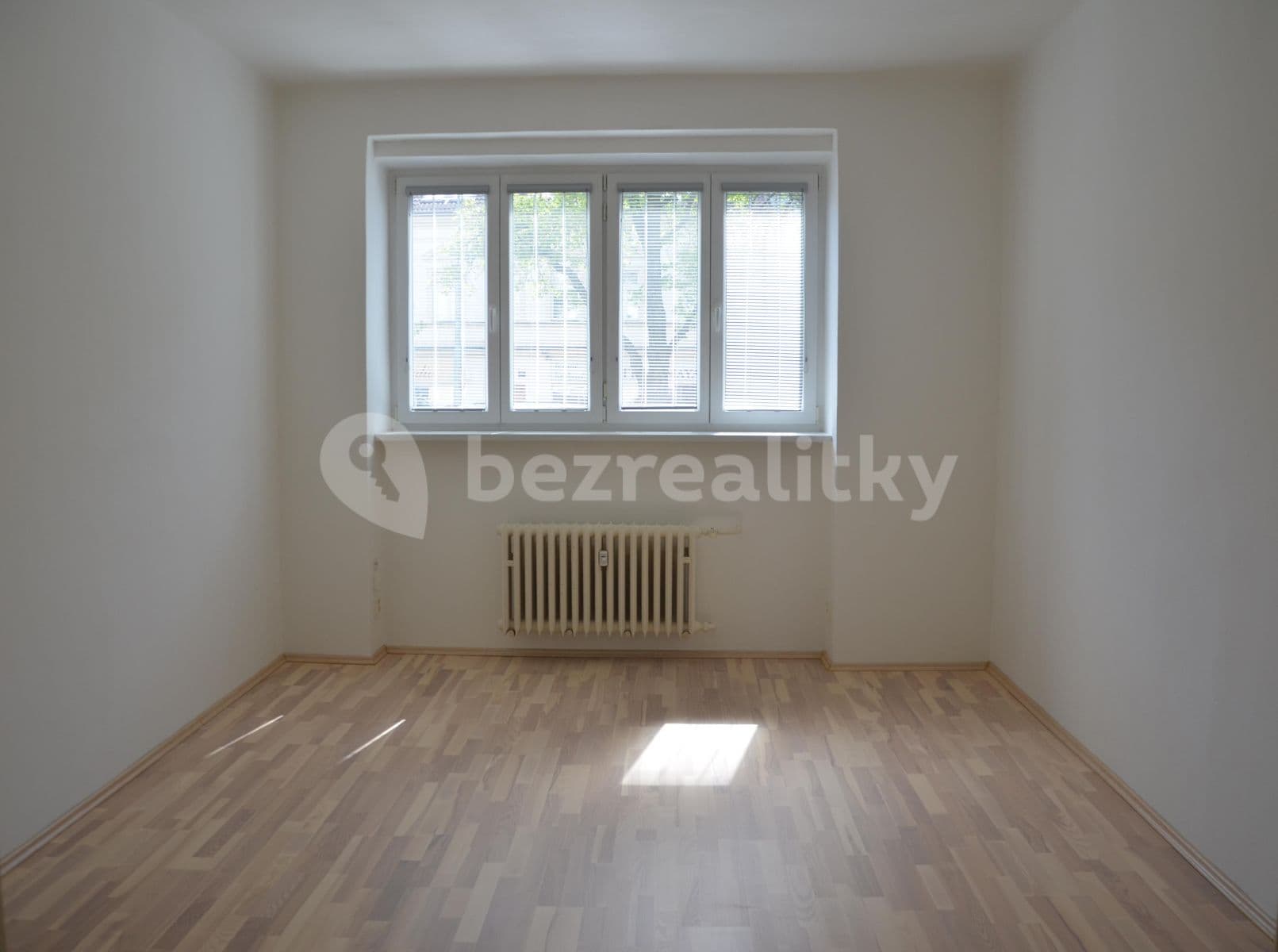 Pronájem bytu 2+1 54 m², Bělohorská, Praha, Praha Pronájem bytu 2+1 54 m², Bělohorská, Praha, Praha