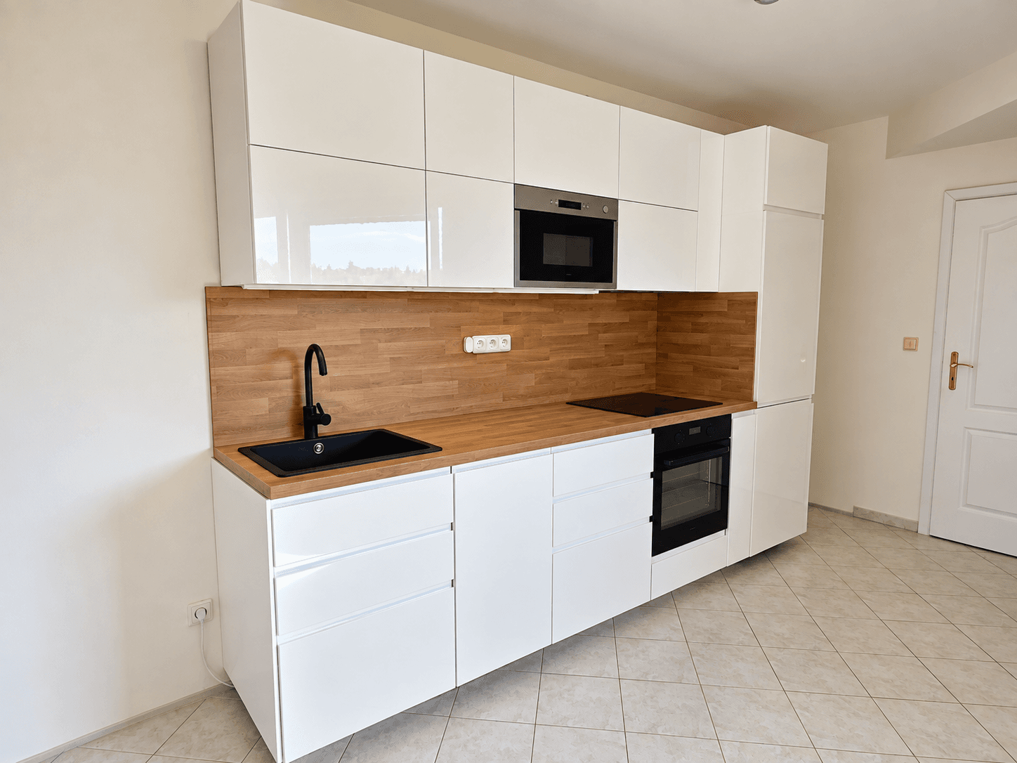 Pronájem bytu 4+1 124 m², Ve Střešovičkách, Praha, Praha Pronájem bytu 4+1 124 m², Ve Střešovičkách, Praha, Praha
