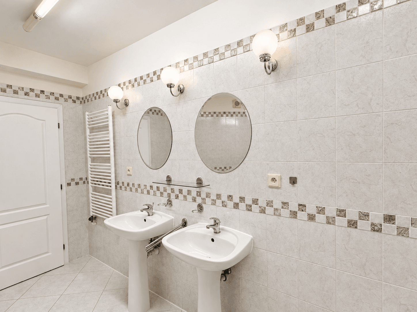 Pronájem bytu 4+1 124 m², Ve Střešovičkách, Praha, Praha Pronájem bytu 4+1 124 m², Ve Střešovičkách, Praha, Praha
