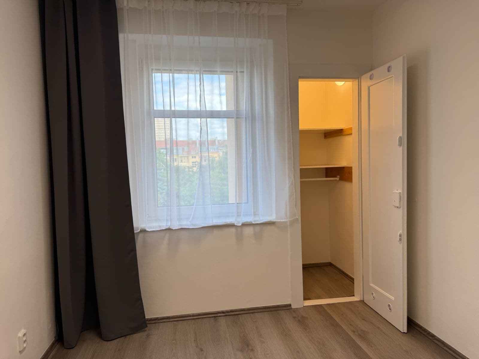 Pronájem bytu 3+kk 85 m², Malínská, Praha, Praha Pronájem bytu 3+kk 85 m², Malínská, Praha, Praha