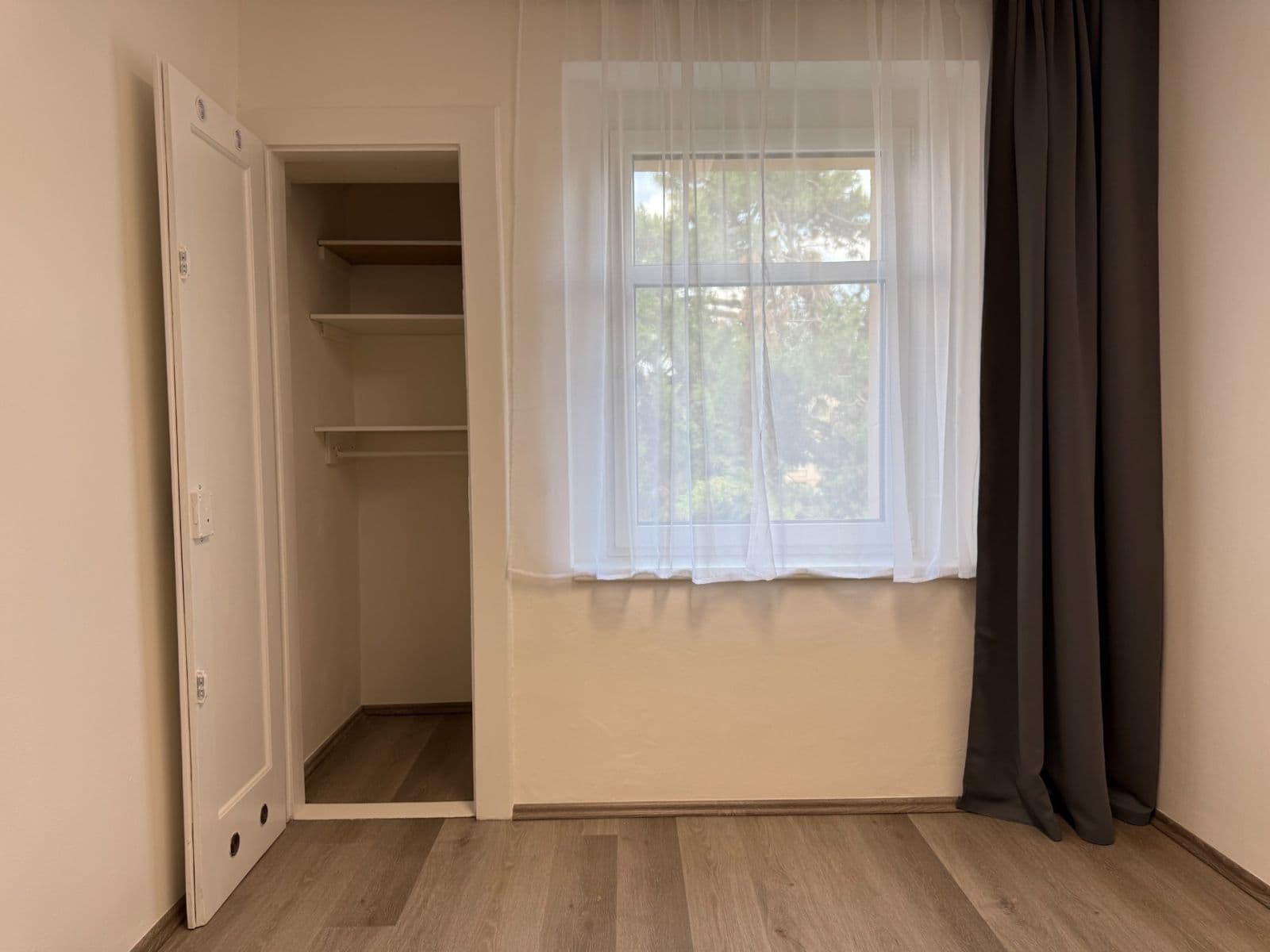 Pronájem bytu 3+kk 85 m², Malínská, Praha, Praha Pronájem bytu 3+kk 85 m², Malínská, Praha, Praha
