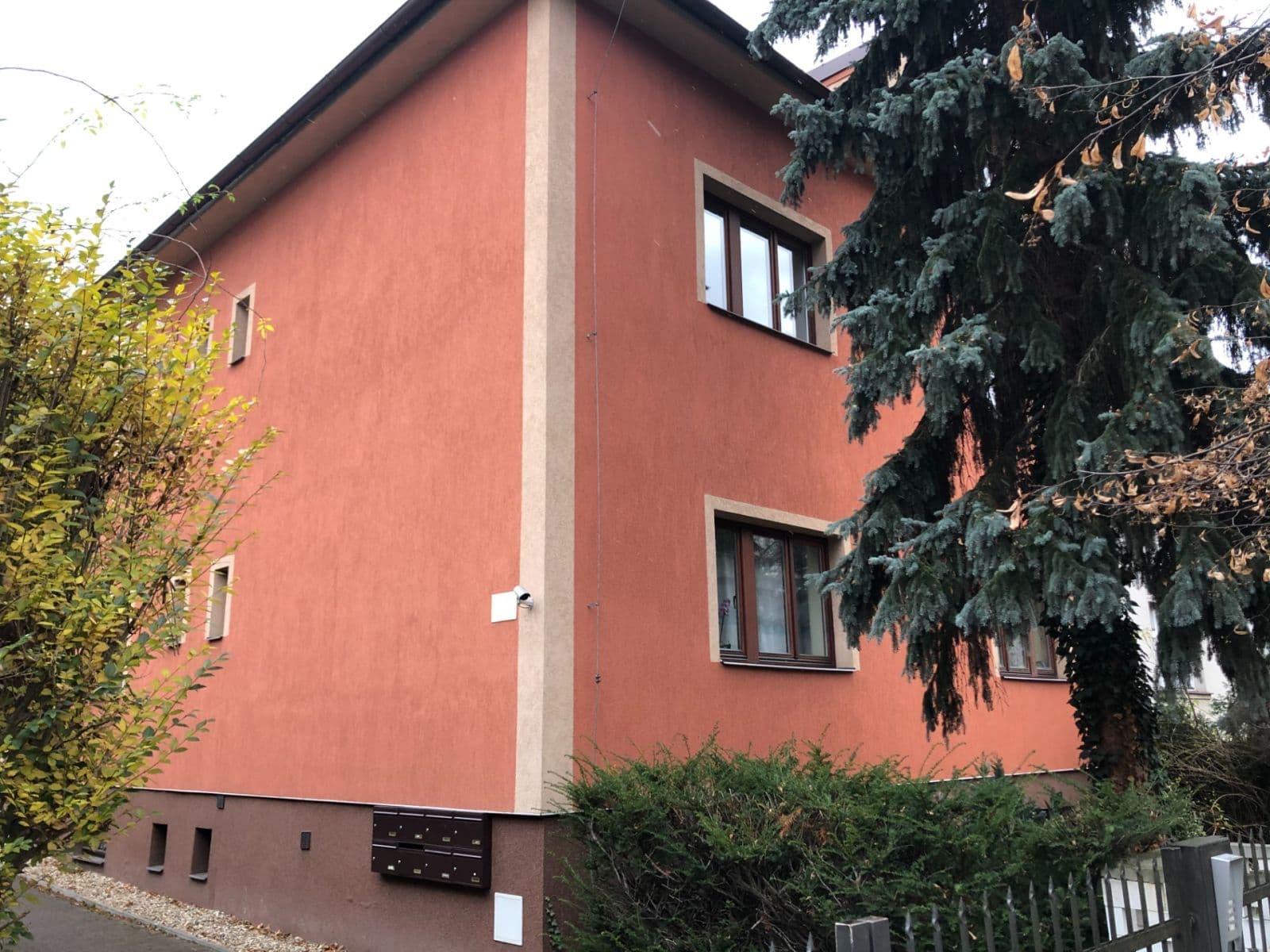 Pronájem bytu 1+1 45 m², Káranská, Praha, Praha Pronájem bytu 1+1 45 m², Káranská, Praha, Praha