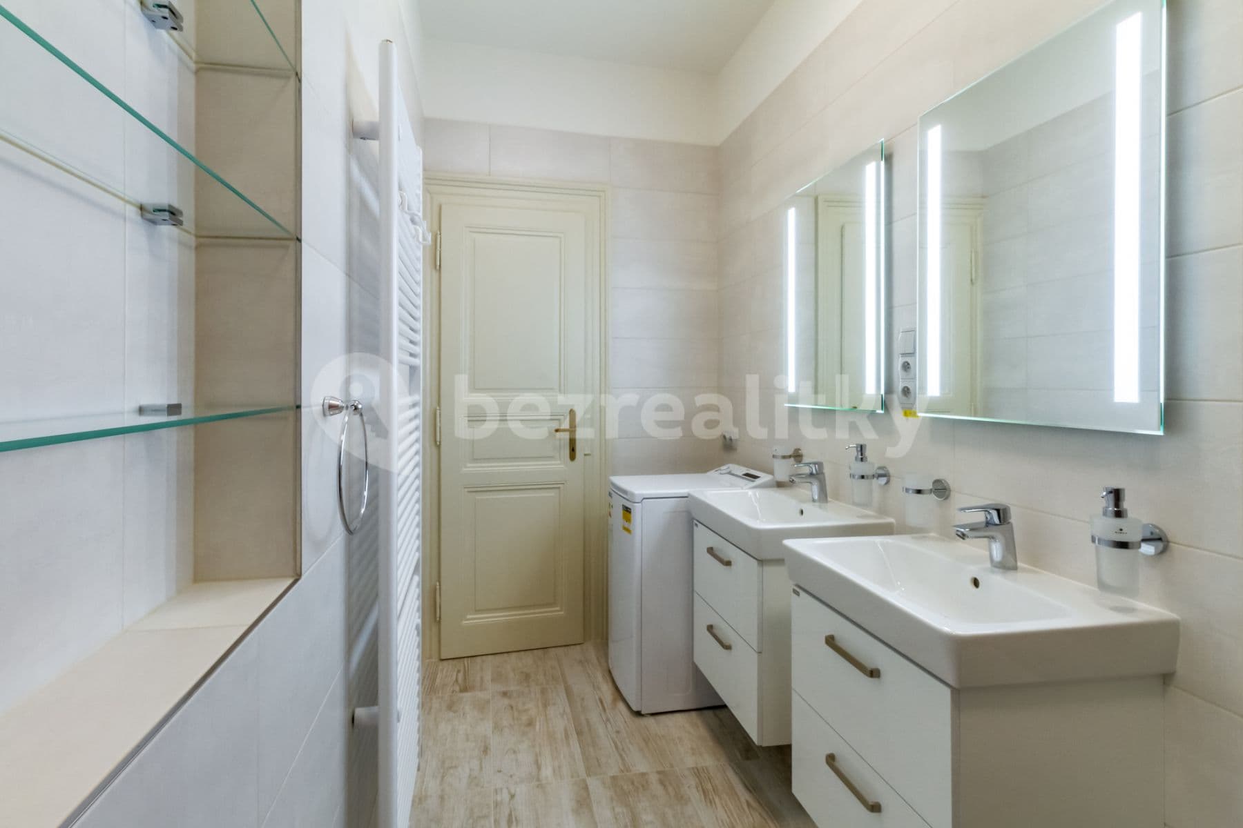 Pronájem bytu 4+1 126 m², Legerova, Praha, Praha Pronájem bytu 4+1 126 m², Legerova, Praha, Praha