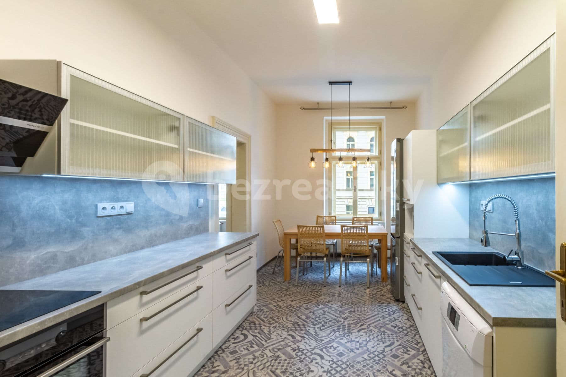Pronájem bytu 4+1 126 m², Legerova, Praha, Praha Pronájem bytu 4+1 126 m², Legerova, Praha, Praha