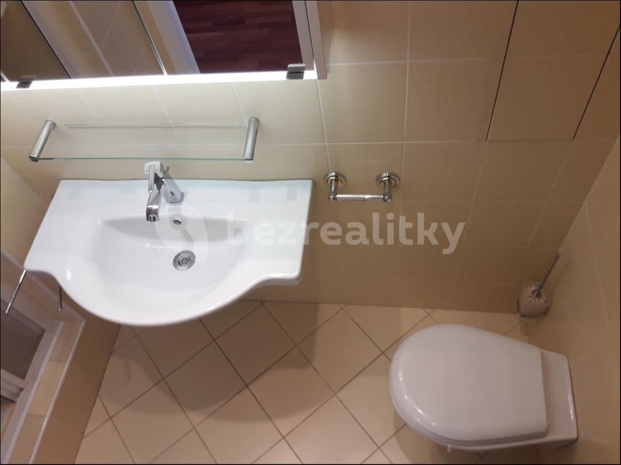 Pronájem bytu 2+kk 60 m², Nad Strouhou, Praha, Praha Pronájem bytu 2+kk 60 m², Nad Strouhou, Praha, Praha