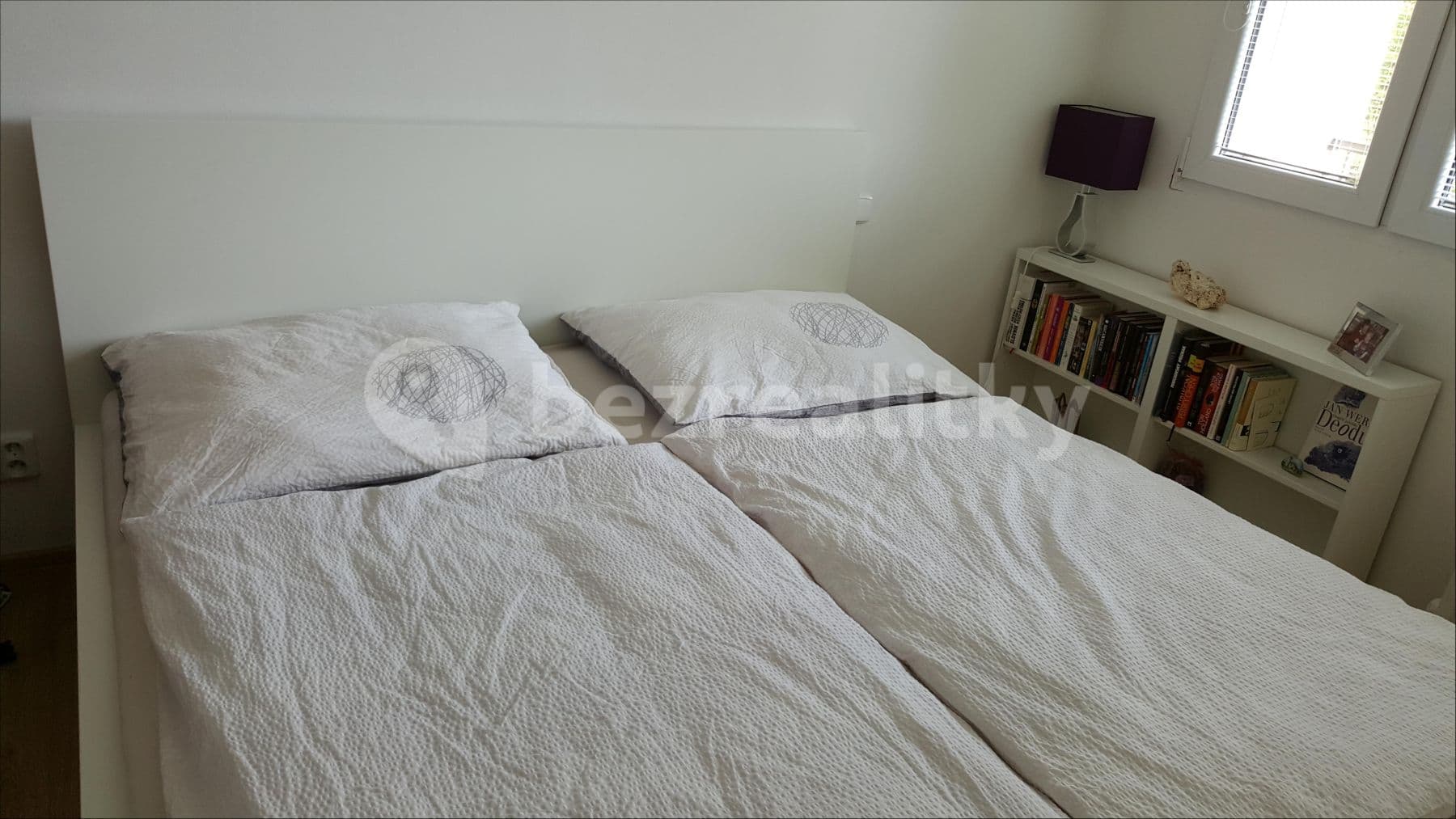 Pronájem bytu 2+kk 45 m², Pod Strání, Praha, Praha Pronájem bytu 2+kk 45 m², Pod Strání, Praha, Praha