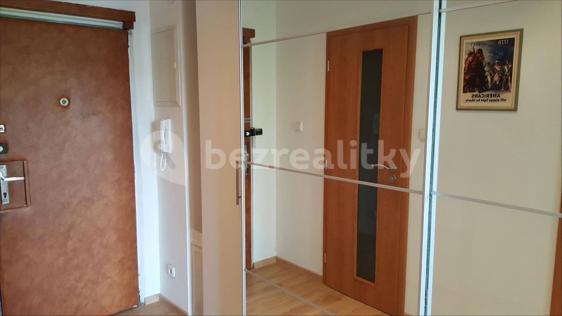 Pronájem bytu 2+kk 45 m², Pod Strání, Praha, Praha Pronájem bytu 2+kk 45 m², Pod Strání, Praha, Praha