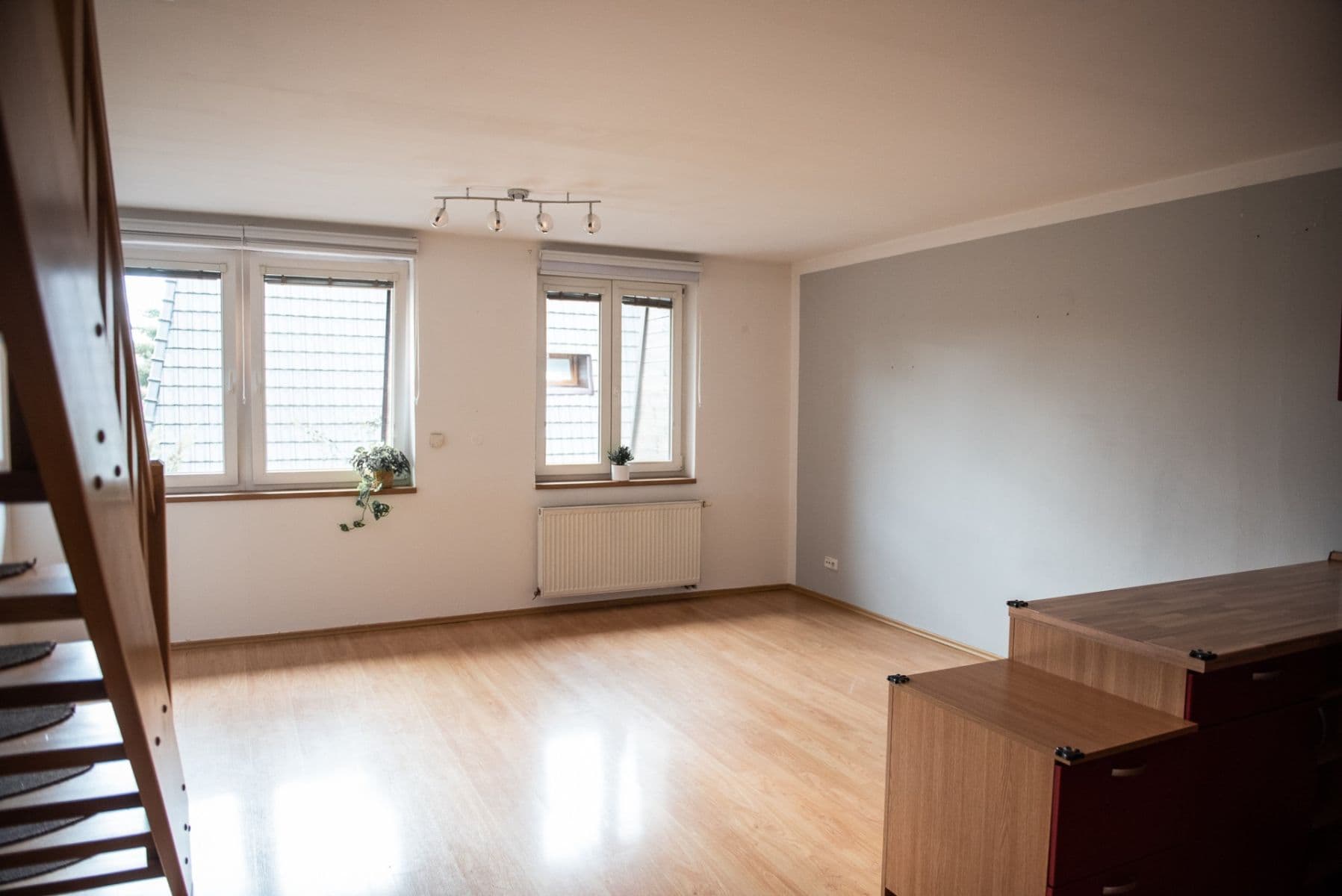 Pronájem bytu 3+kk 97 m², Velvarská, Horoměřice, Středočeský kraj Pronájem bytu 3+kk 97 m², Velvarská, Horoměřice, Středočeský kraj