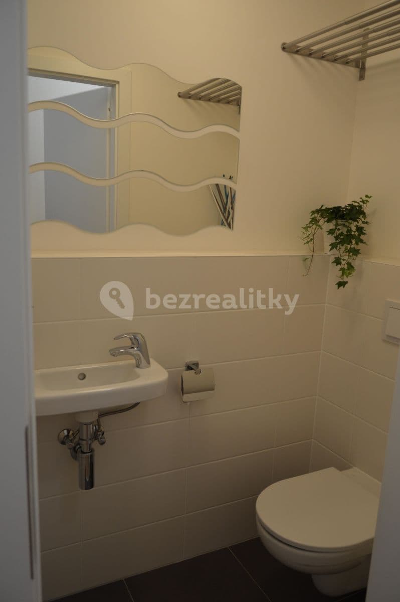 Pronájem bytu 2+kk 51 m², U Hostavického potoka, Praha, Praha Pronájem bytu 2+kk 51 m², U Hostavického potoka, Praha, Praha