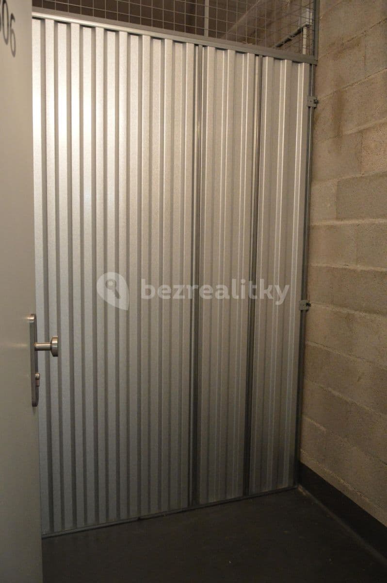 Pronájem bytu 2+kk 51 m², U Hostavického potoka, Praha, Praha Pronájem bytu 2+kk 51 m², U Hostavického potoka, Praha, Praha