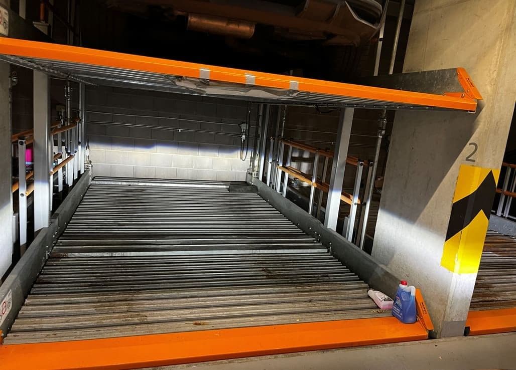 Pronájem garáže 20 m², Nad Závěrkou, Praha, Praha Pronájem garáže 20 m², Nad Závěrkou, Praha, Praha