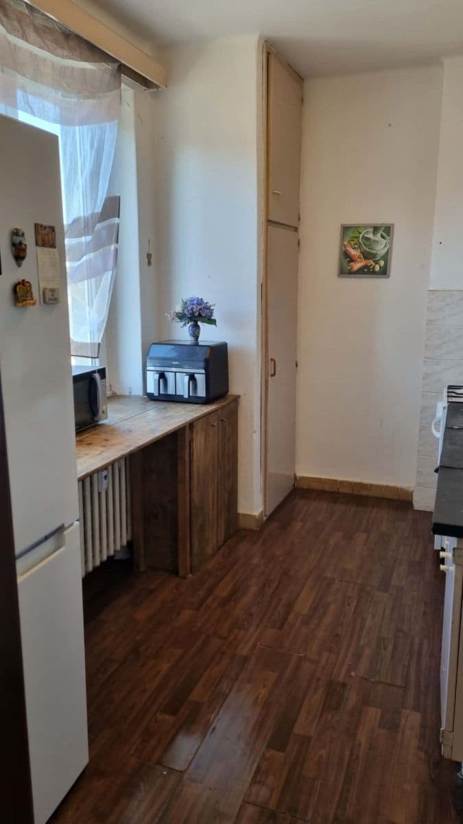 Pronájem bytu 3+1 70 m², Čechova, Hradec Králové, Královéhradecký kraj Pronájem bytu 3+1 70 m², Čechova, Hradec Králové, Královéhradecký kraj