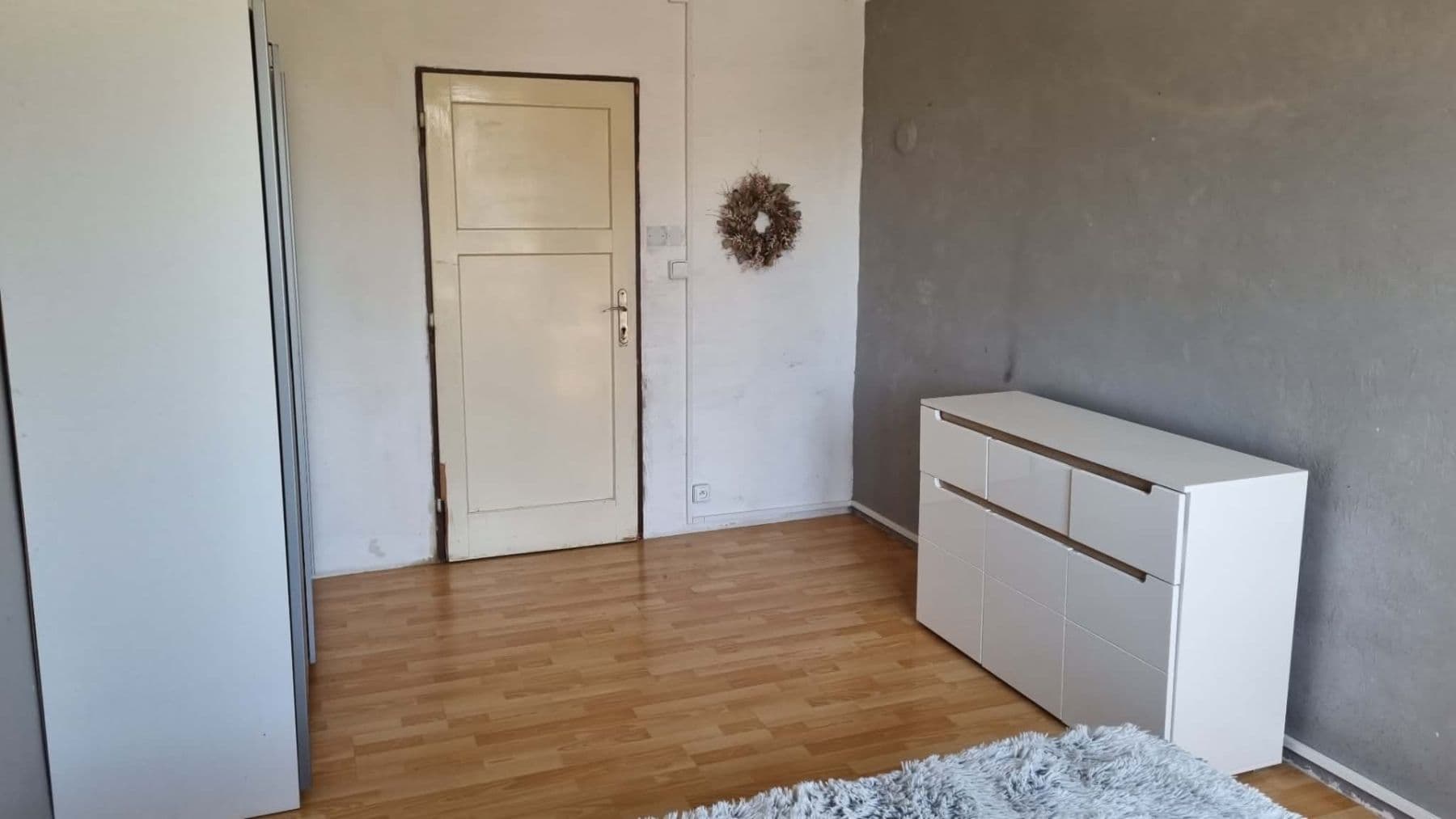 Pronájem bytu 3+1 70 m², Čechova, Hradec Králové, Královéhradecký kraj Pronájem bytu 3+1 70 m², Čechova, Hradec Králové, Královéhradecký kraj