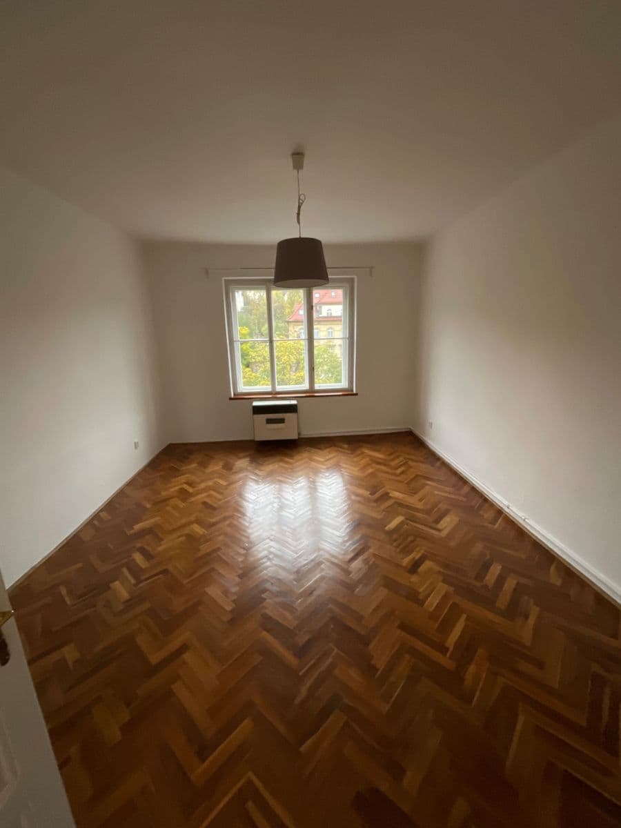 Pronájem bytu 1+1 41 m², Francouzská, Praha, Praha Pronájem bytu 1+1 41 m², Francouzská, Praha, Praha