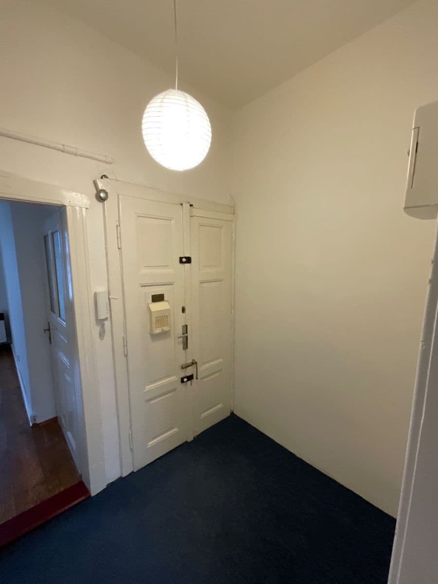 Pronájem bytu 1+1 41 m², Francouzská, Praha, Praha Pronájem bytu 1+1 41 m², Francouzská, Praha, Praha