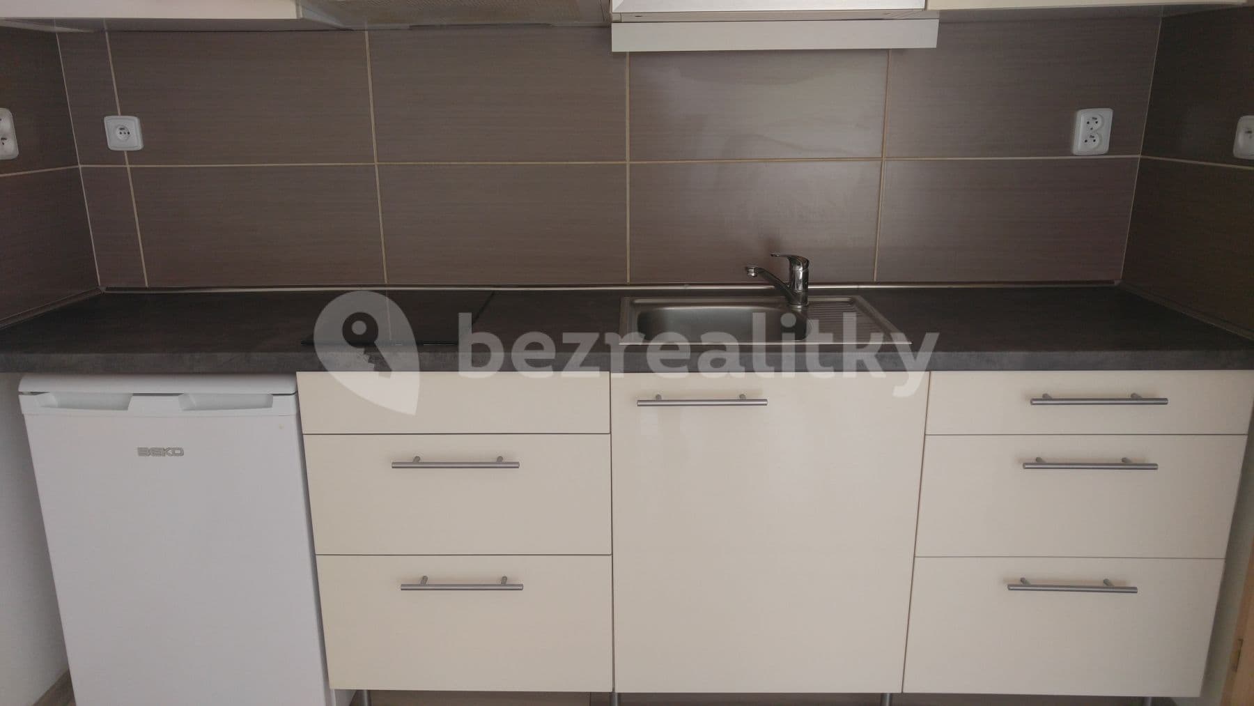 Pronájem bytu 1+kk 31 m², Bruzovská, Frýdek-Místek, Moravskoslezský kraj Pronájem bytu 1+kk 31 m², Bruzovská, Frýdek-Místek, Moravskoslezský kraj