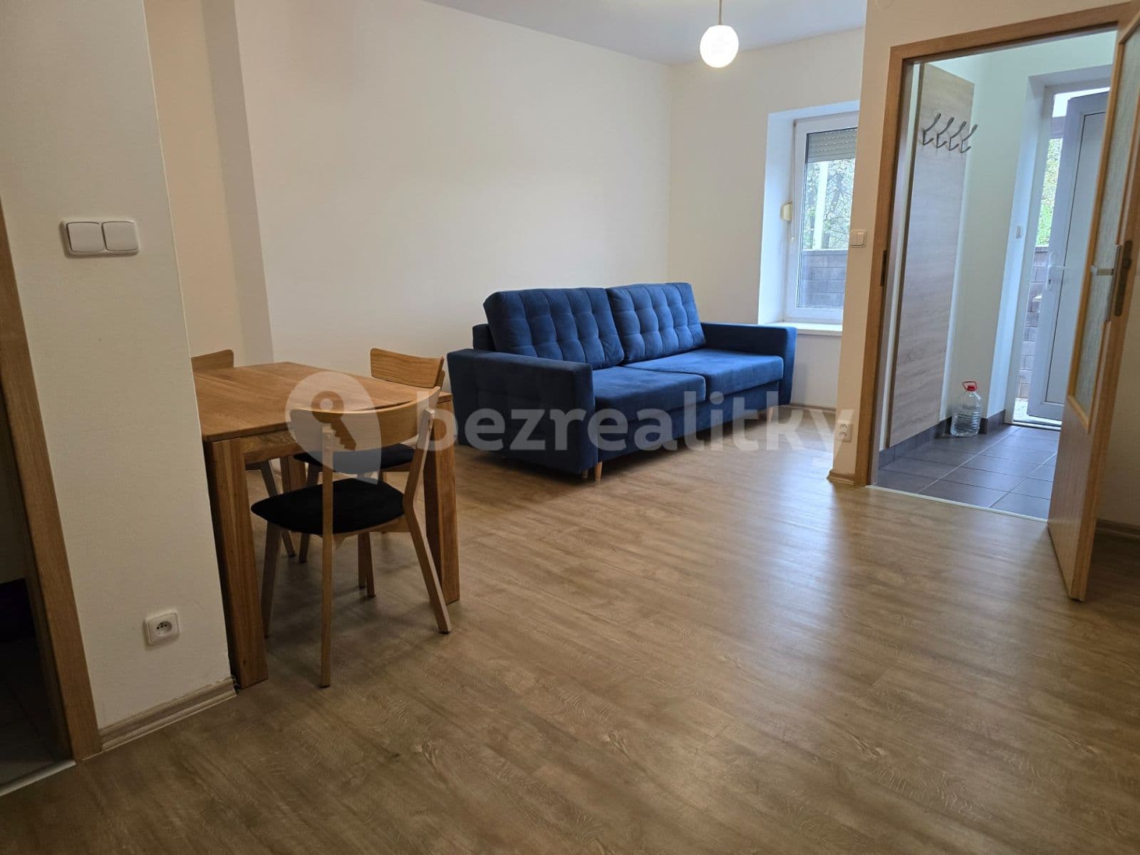Pronájem bytu 1+kk 31 m², Bruzovská, Frýdek-Místek, Moravskoslezský kraj Pronájem bytu 1+kk 31 m², Bruzovská, Frýdek-Místek, Moravskoslezský kraj
