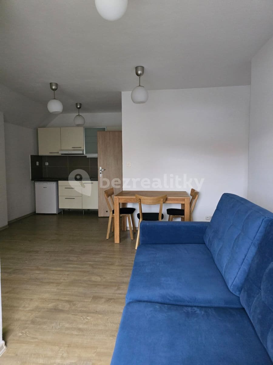 Pronájem bytu 1+kk 31 m², Bruzovská, Frýdek-Místek, Moravskoslezský kraj Pronájem bytu 1+kk 31 m², Bruzovská, Frýdek-Místek, Moravskoslezský kraj