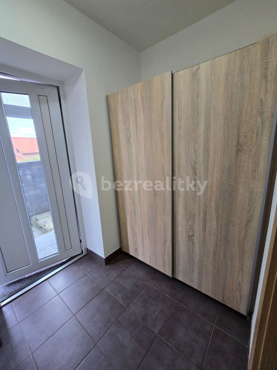 Pronájem bytu 1+kk 31 m², Bruzovská, Frýdek-Místek, Moravskoslezský kraj Pronájem bytu 1+kk 31 m², Bruzovská, Frýdek-Místek, Moravskoslezský kraj