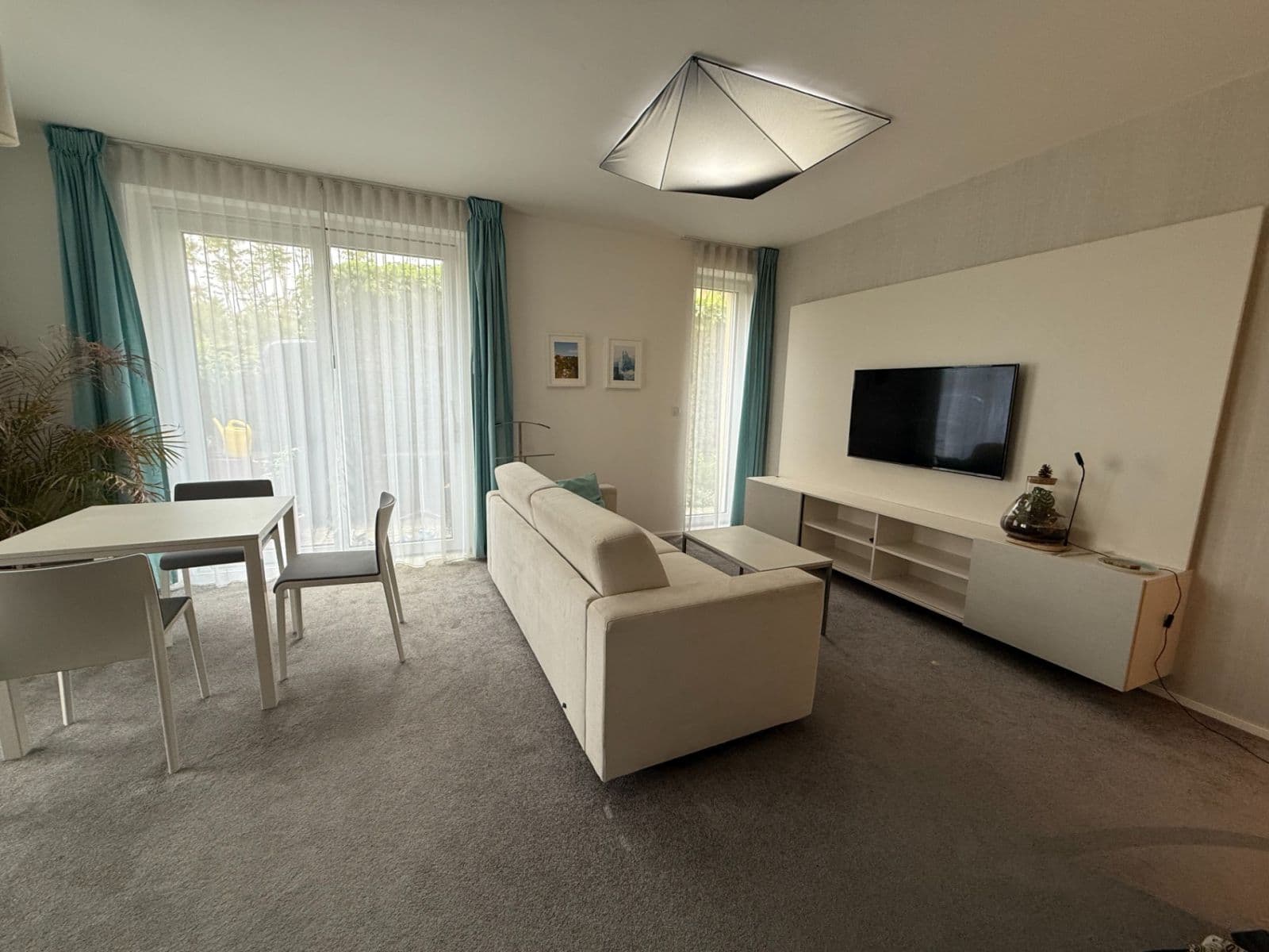 Pronájem bytu 1+kk 46 m², Trojská, Praha, Praha Pronájem bytu 1+kk 46 m², Trojská, Praha, Praha