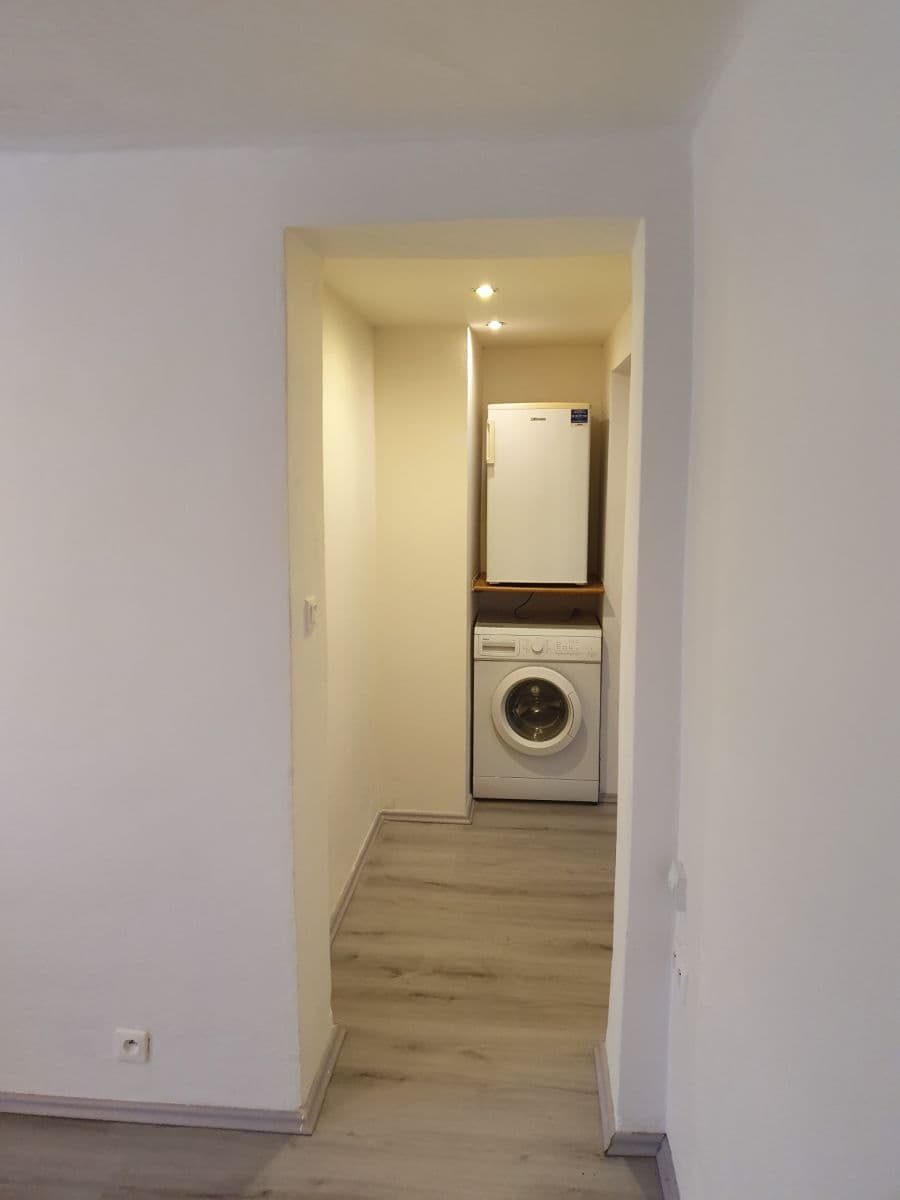 Pronájem bytu 1+kk 23 m², Baarova, Praha, Praha Pronájem bytu 1+kk 23 m², Baarova, Praha, Praha