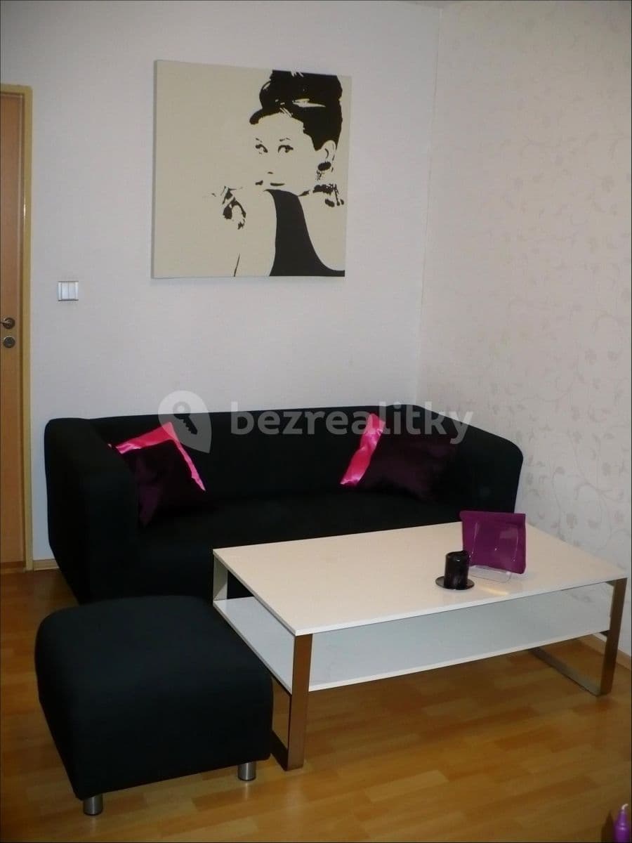 Pronájem bytu 3+kk 50 m², Kaštanová, Olomouc, Olomoucký kraj Pronájem bytu 3+kk 50 m², Kaštanová, Olomouc, Olomoucký kraj