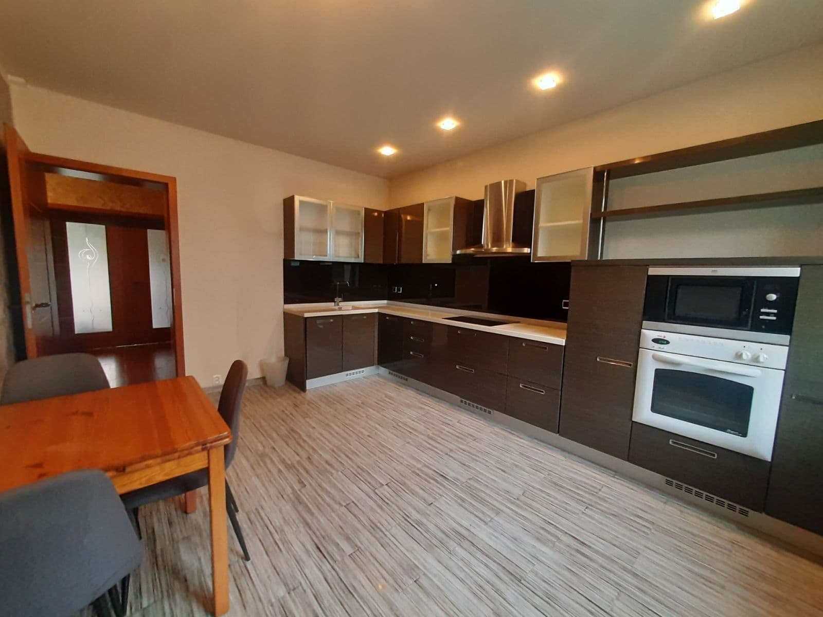 Pronájem bytu 4+kk 97 m², Přemyšlenská, Praha, Praha Pronájem bytu 4+kk 97 m², Přemyšlenská, Praha, Praha