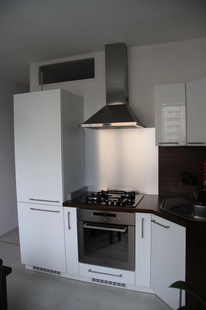 Pronájem bytu 3+1 79 m², Údolní, Praha, Praha Pronájem bytu 3+1 79 m², Údolní, Praha, Praha