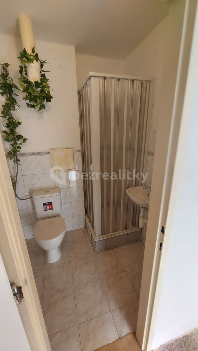 Pronájem bytu 1+1 34 m², Akátová, Chrudim, Pardubický kraj Pronájem bytu 1+1 34 m², Akátová, Chrudim, Pardubický kraj