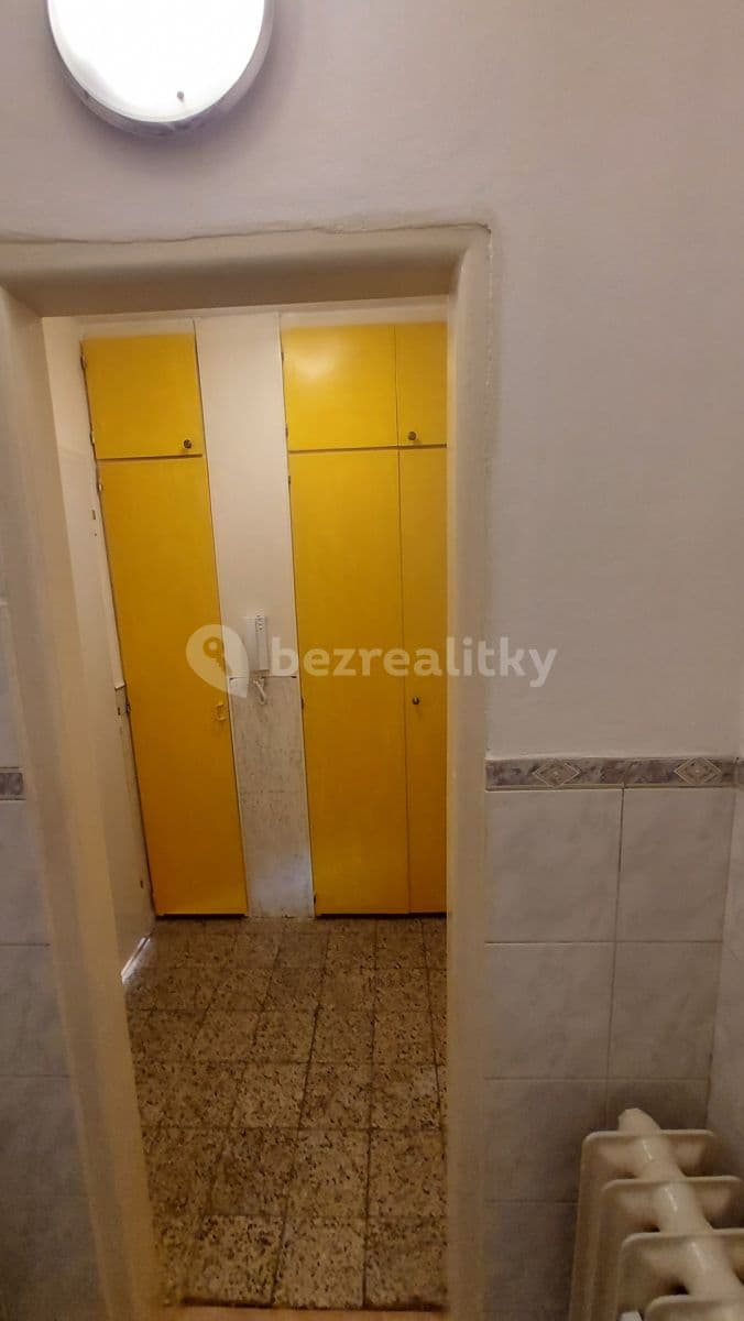 Pronájem bytu 1+1 34 m², Akátová, Chrudim, Pardubický kraj Pronájem bytu 1+1 34 m², Akátová, Chrudim, Pardubický kraj