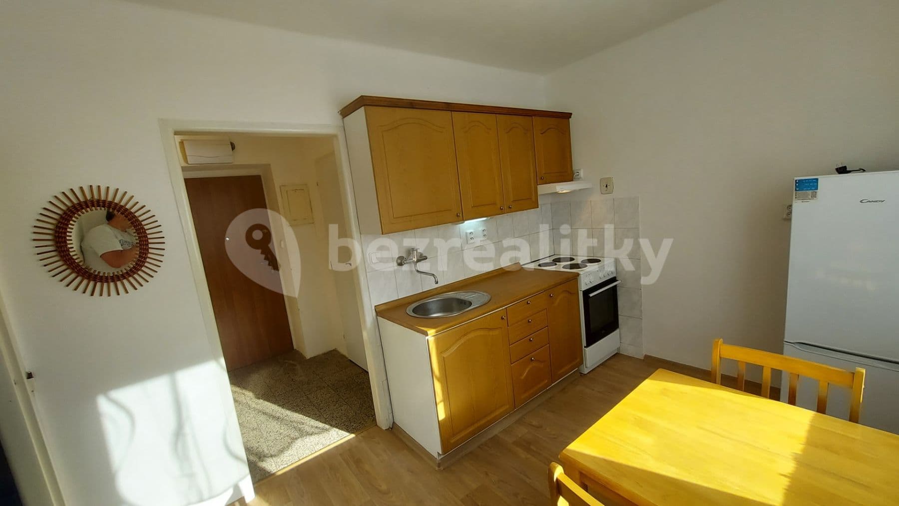 Pronájem bytu 1+1 34 m², Akátová, Chrudim, Pardubický kraj Pronájem bytu 1+1 34 m², Akátová, Chrudim, Pardubický kraj