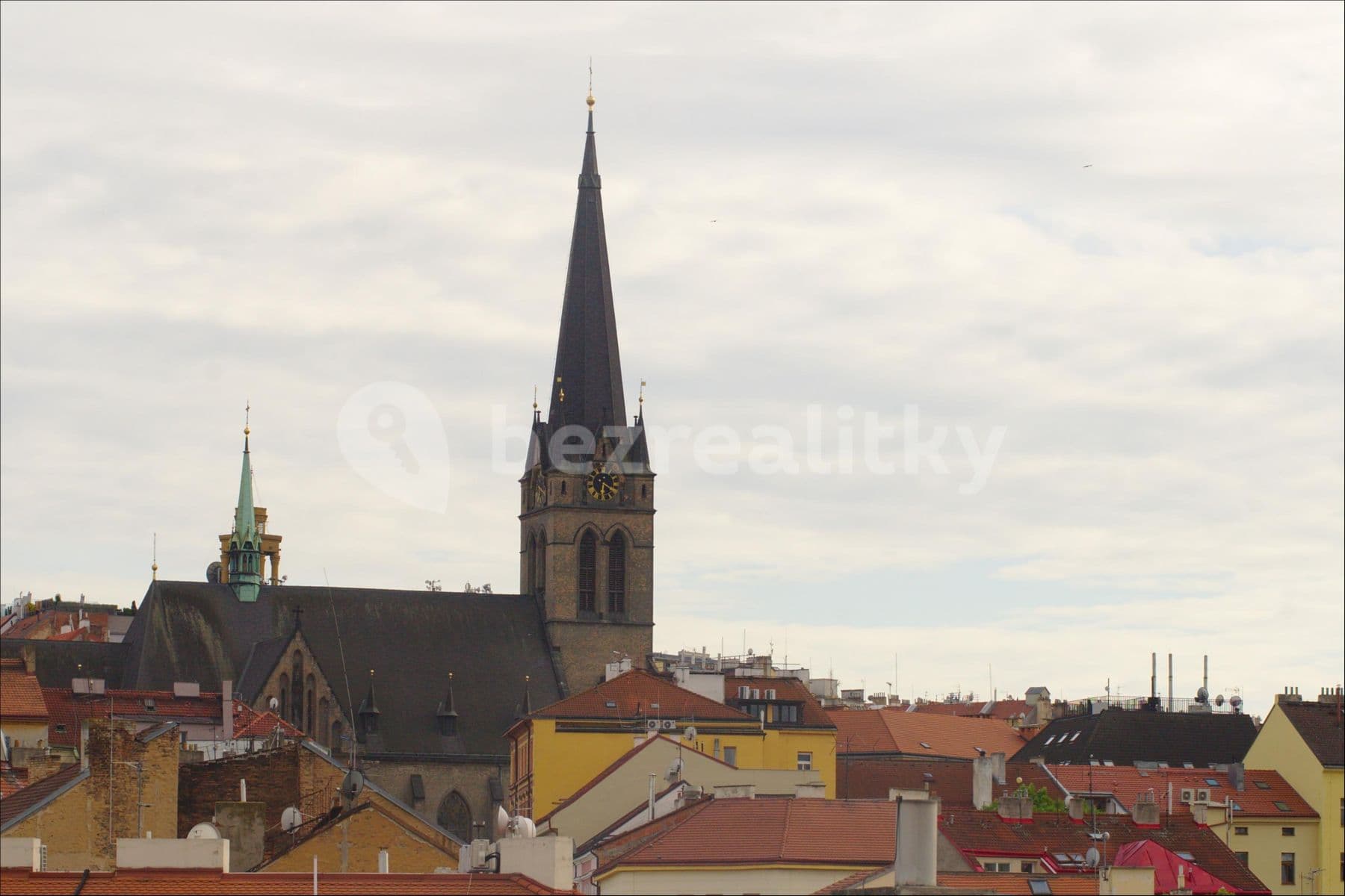 Pronájem bytu 2+1 80 m², Hartigova, Praha, Praha Pronájem bytu 2+1 80 m², Hartigova, Praha, Praha